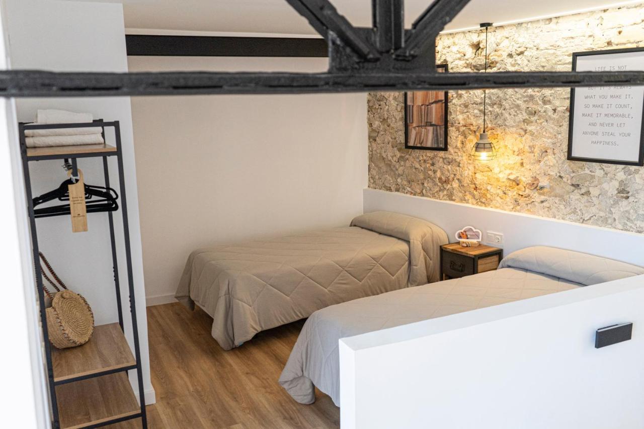 Apartamentos Bocairenthomes, En Pleno Centro De Bocairent, Con Pequena Piscina Y Parking Privado ภายนอก รูปภาพ