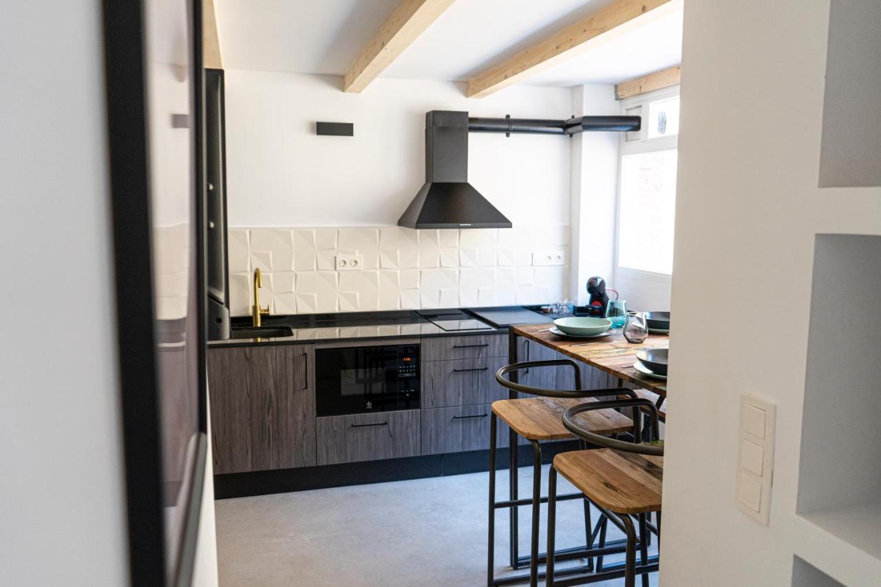 Apartamentos Bocairenthomes, En Pleno Centro De Bocairent, Con Pequena Piscina Y Parking Privado ภายนอก รูปภาพ