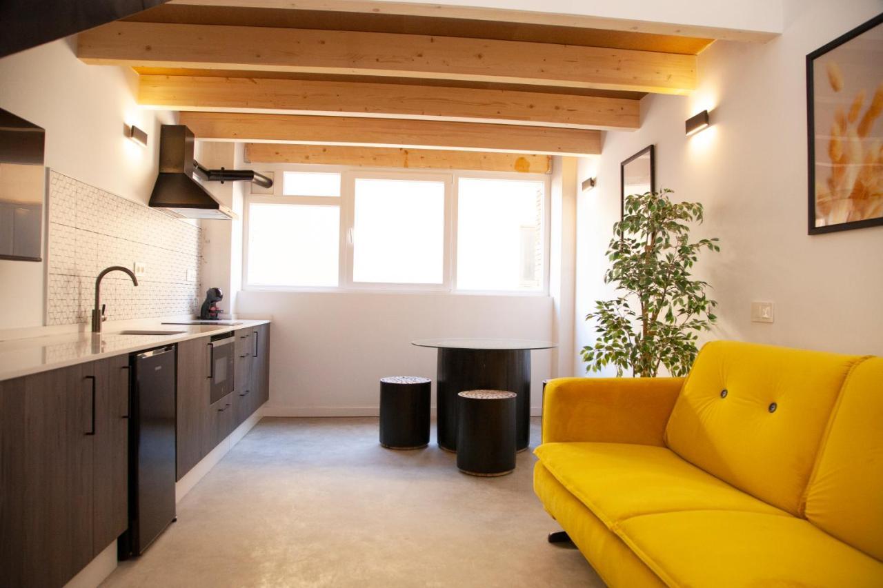 Apartamentos Bocairenthomes, En Pleno Centro De Bocairent, Con Pequena Piscina Y Parking Privado ภายนอก รูปภาพ