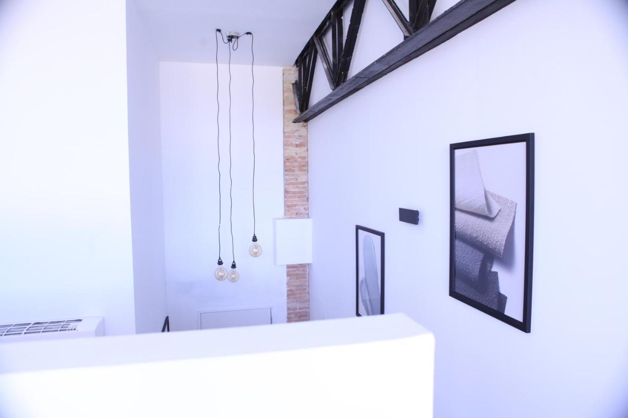 Apartamentos Bocairenthomes, En Pleno Centro De Bocairent, Con Pequena Piscina Y Parking Privado ภายนอก รูปภาพ